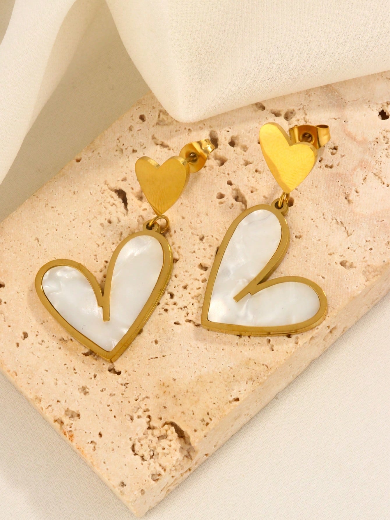 Love earrings